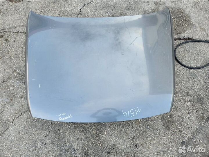 Капот Volkswagen Touareg 1 2010