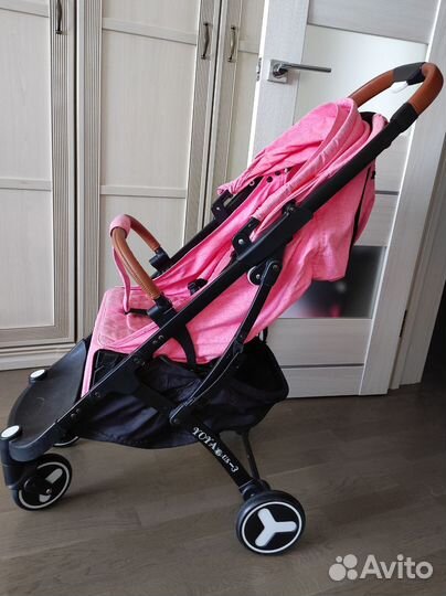 Прогулочная коляска yoya plus 3
