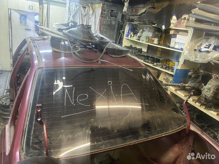 Стекло заднее Daewoo Nexia N150