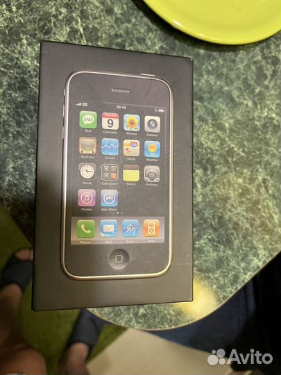 iPhone 3G, 8 ГБ