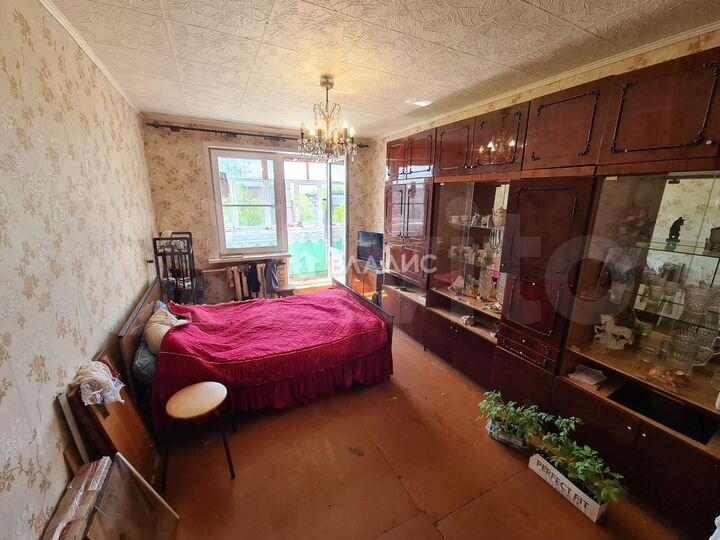 2-к. квартира, 48 м², 5/5 эт.