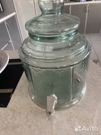 Лимонадница с краном