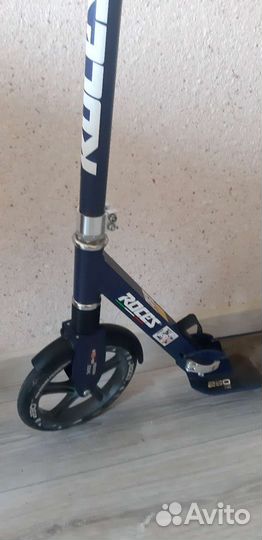 Самокат взрослый roces