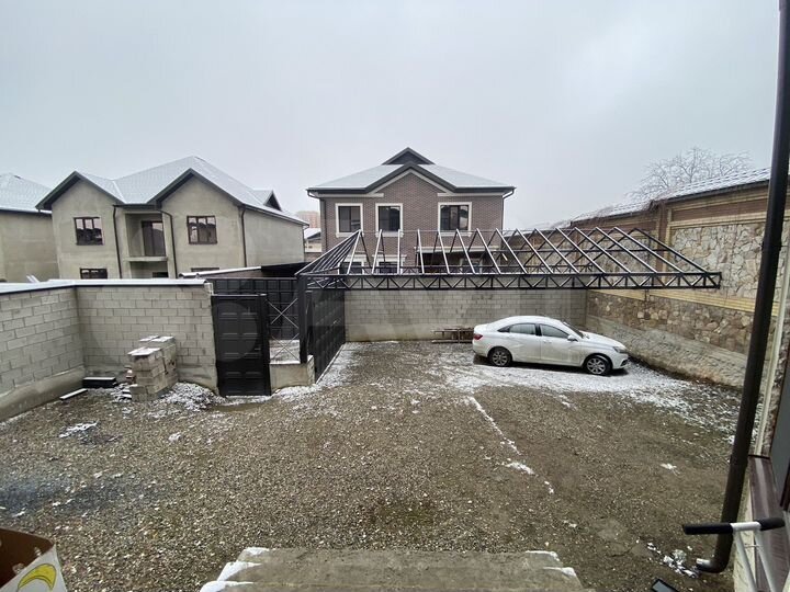 Дом 250 м² на участке 4,5 сот.