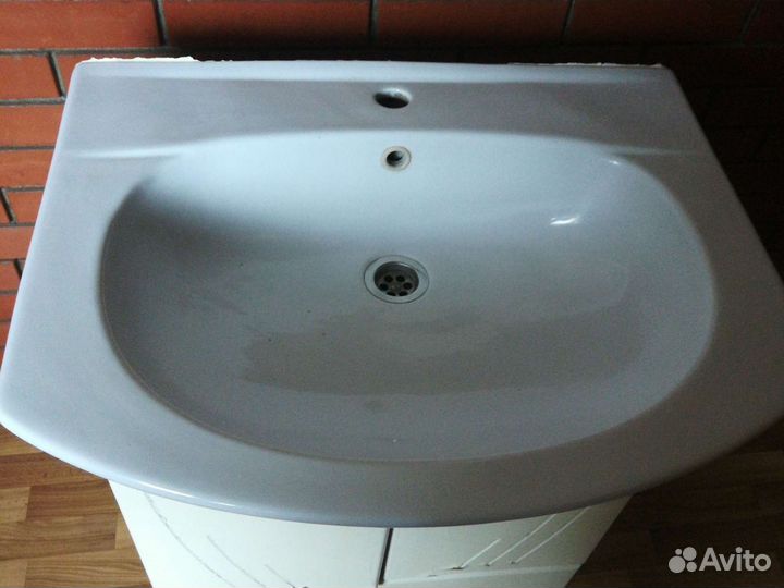Раковина с тумбой для ванной бу