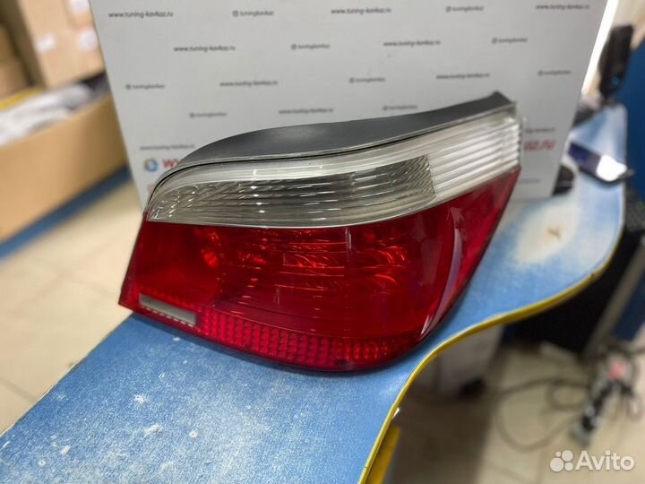 Фонарь задний правый BMW e60