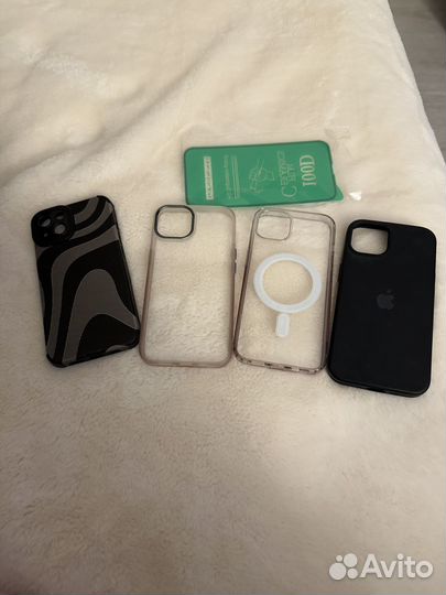 Отдам за шоколадку чехлы на айфон 13