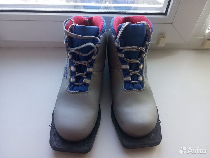 Лыжные ботинки nordway 35