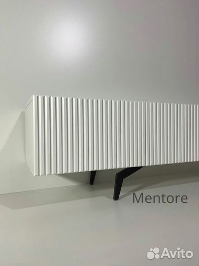 Тумба тв Bravo от производителя (на опорах)