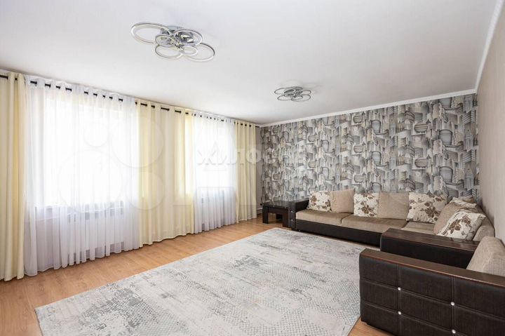 Дом 162 м² на участке 6,2 сот.