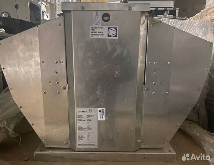 Крышный вентилятор Remak RF 56/40-4D