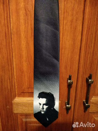 Галстук, зажим для галстука,ремень
