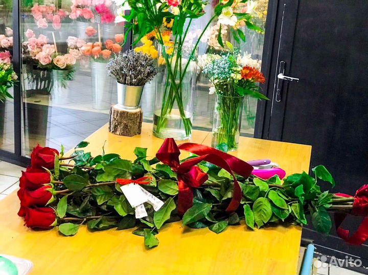 Длинные розы 150 см с большим бутоном