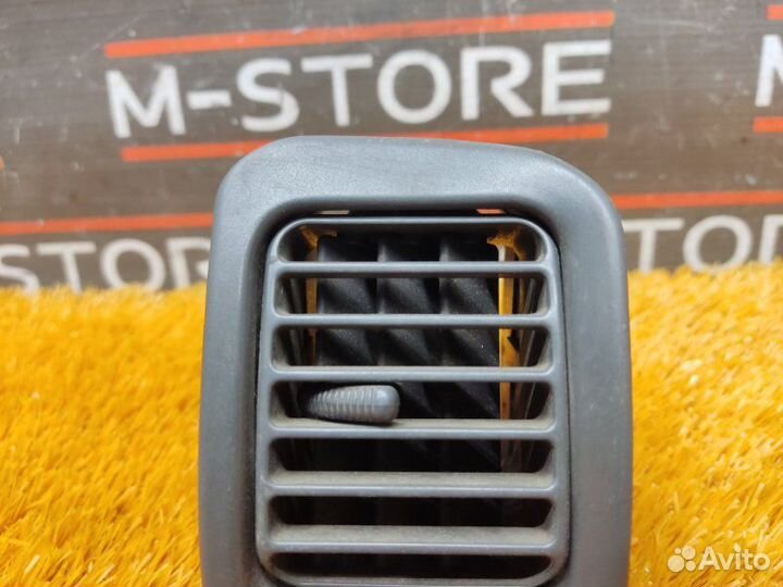 Дефлектор воздушный передний правый Subaru Impreza