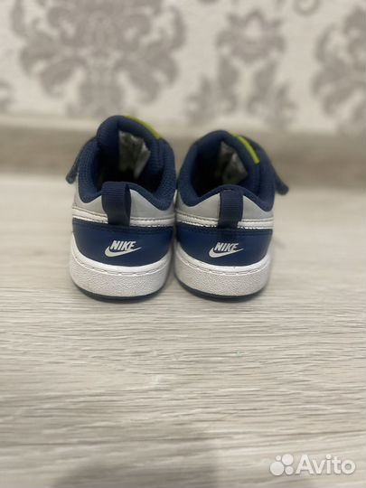 Детские кроссовки nike