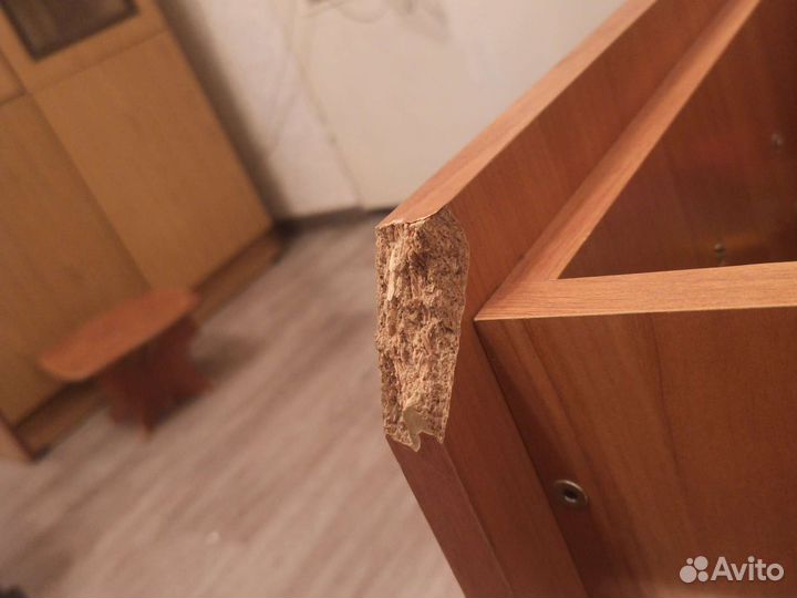 Компьютерный стол