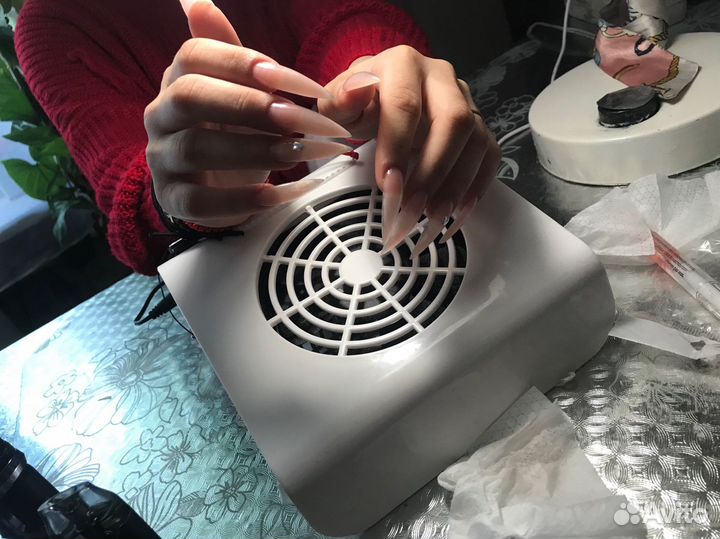 Маникюр на дому