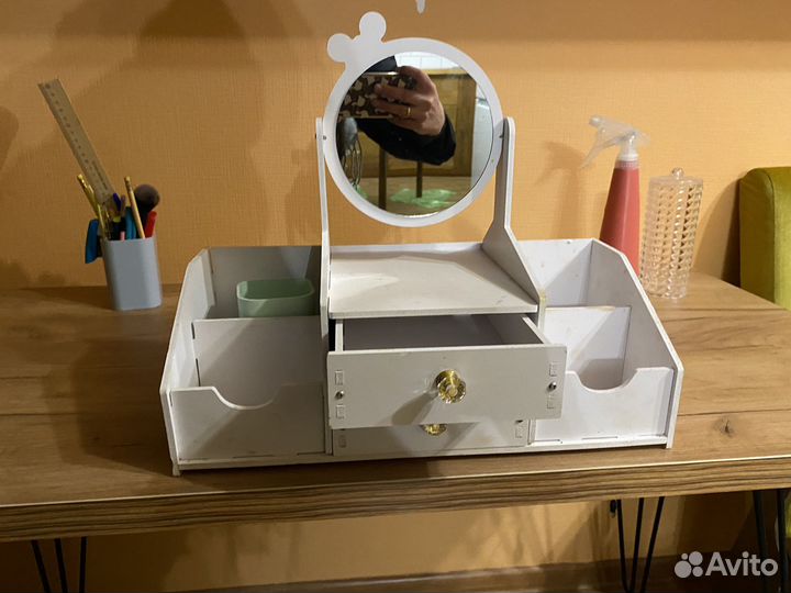 Деревянный органайзер для косметики, украшений