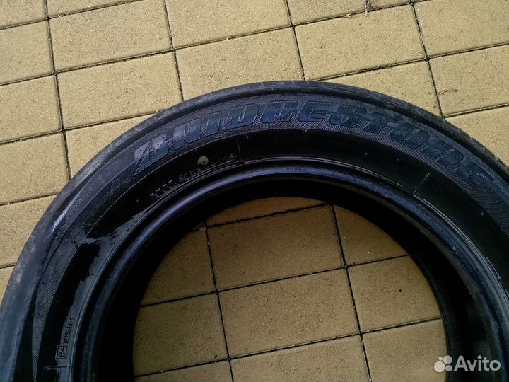Bridgestone Dueler H/P Sport 215/60 R17