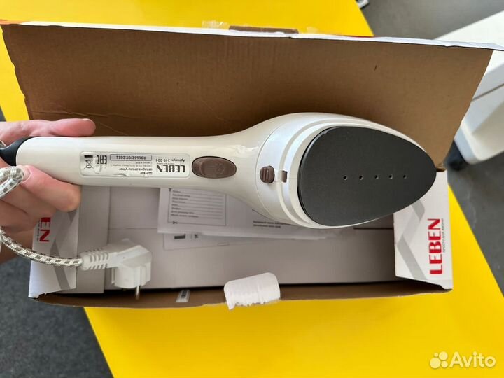 Щетка отпариватель leben