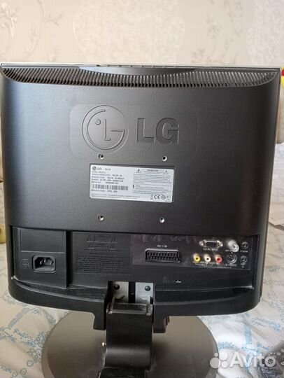 Телевизор LG 32