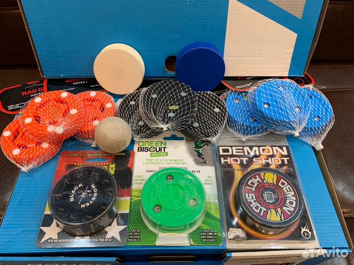 Хоккейная шайба,мяч деревянный для дриблинга и.т.д