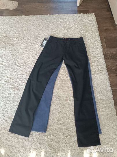 Брюки на мальчика, р-р 31, две пары