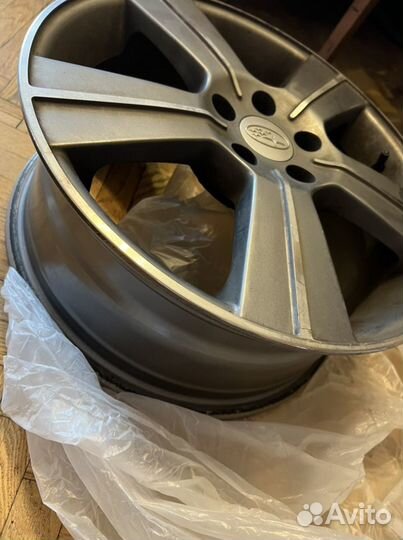 Литые диски на Subaru Forester 2011