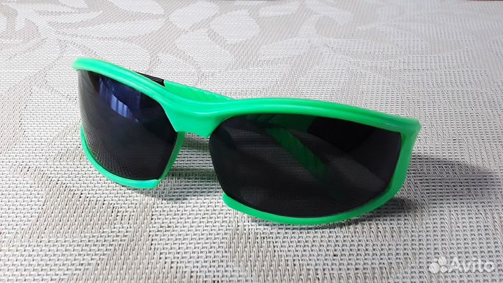 Детские солнечные очки