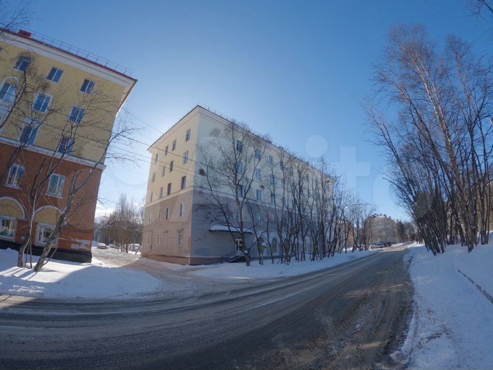 3-к. квартира, 71,1 м², 2/5 эт.