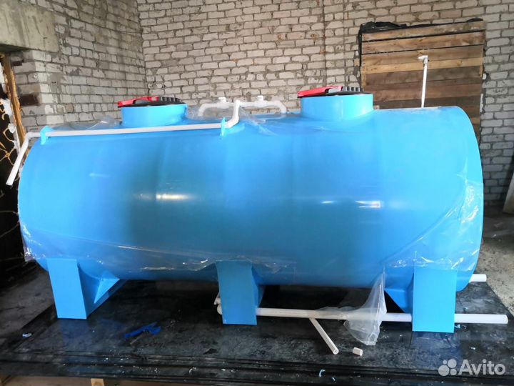 Пластиковые и металлические баки и ёмкости