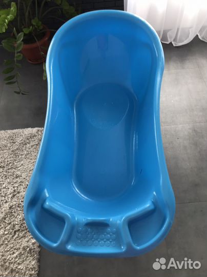 Ванночка для купания с подставкой