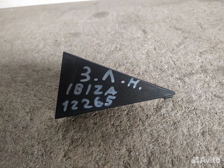 Накладка двери задняя левая Seat Ibiza IV
