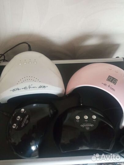 Ванночки для педикюра, лампа для маникюра