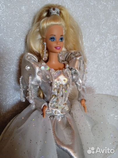 Happy Holidays Barbie 1992 год