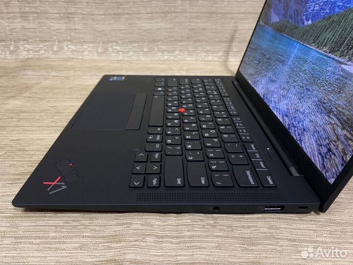 Lenovo ThinkPad X1 Carbon G9 4K HDR i7 16/512GB №3