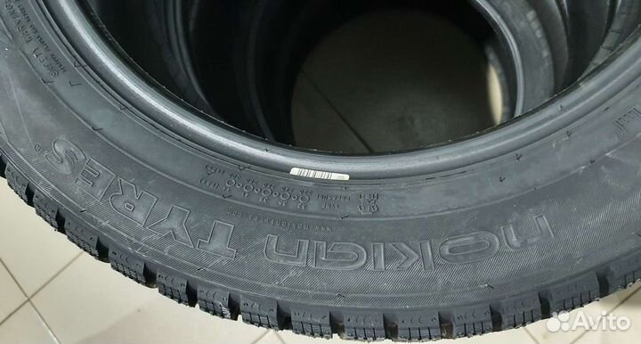 Nokian Tyres Nordman 7 215/55 R17 98T