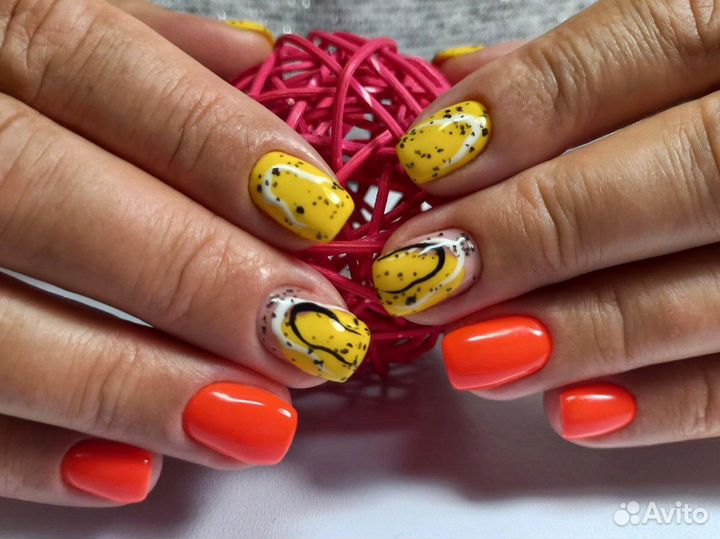 Маникюр. Педикюр. микрорайон Парковый