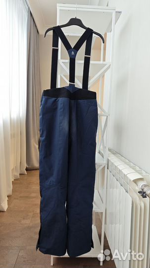 Горнолыжный костюм женский 42 р