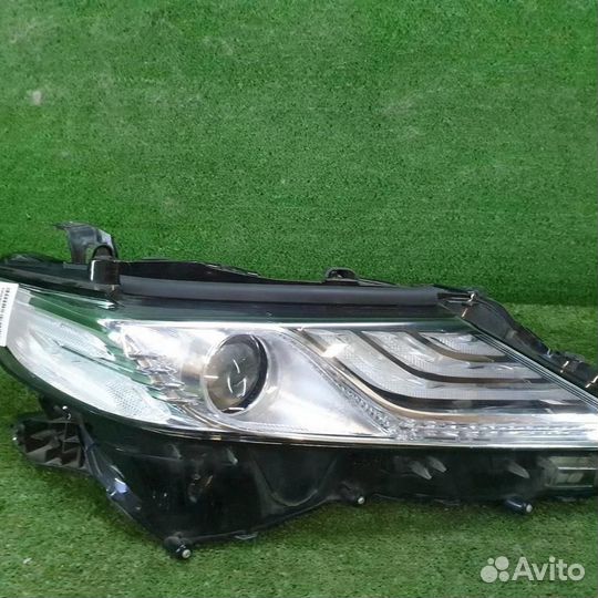 Фара Комплект фар Тойота Камри 70 (2018-2021)