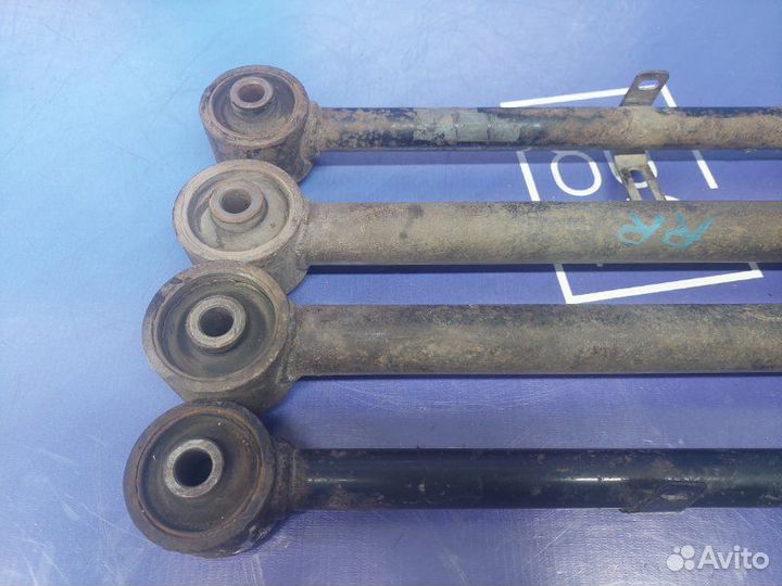 Тяга подвески задняя Toyota Land Cruiser UZJ100