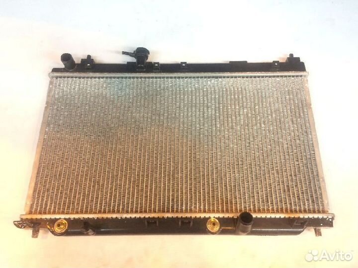 Радиатор охлаждения SAT HD00014 АКПП Honda FIT Ari