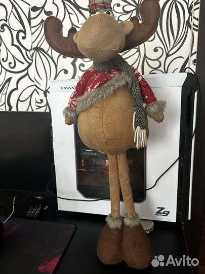 Новогодний олень