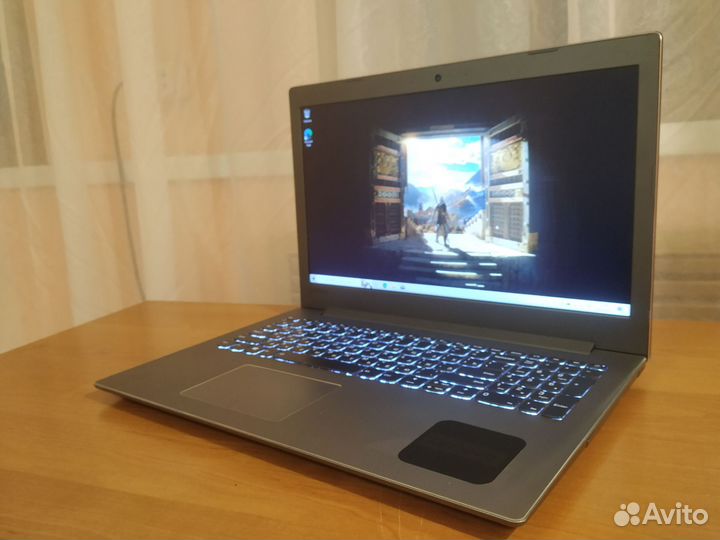 Игровой ноутбук Lenovo