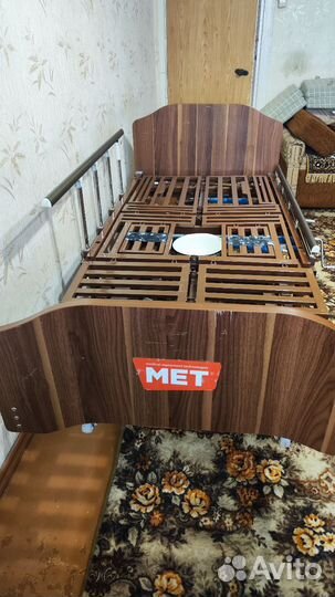 Кровать для лежачих больных с туалетом