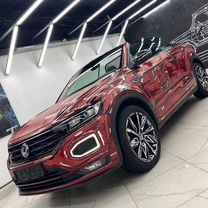 Volkswagen T-Roc 1.5 AMT, 2020, 36 000 км, с пробегом, цена 4 300 000 руб.