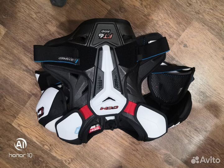 Хоккейный нагрудник ccm jetspeed ft6 6 pro sr L