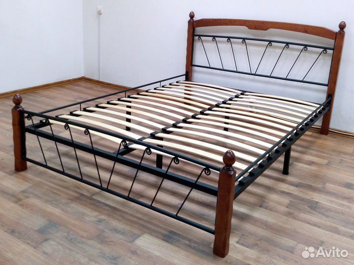 Двуспальная кровать 160*200 Муза
