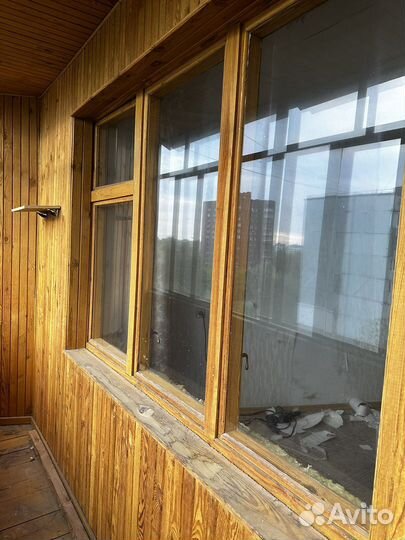 Деревянные окна и двери