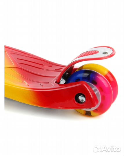 Детский 4-х колёсный самокат с подсветкой